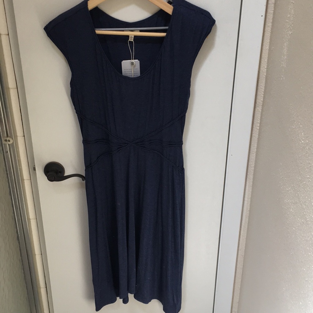 Max studio indigo dress size large